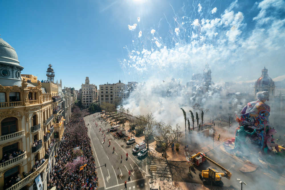 Las Fallas: Valencia da la bienvenida a la primavera